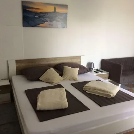 Apartment Dana Sukosan